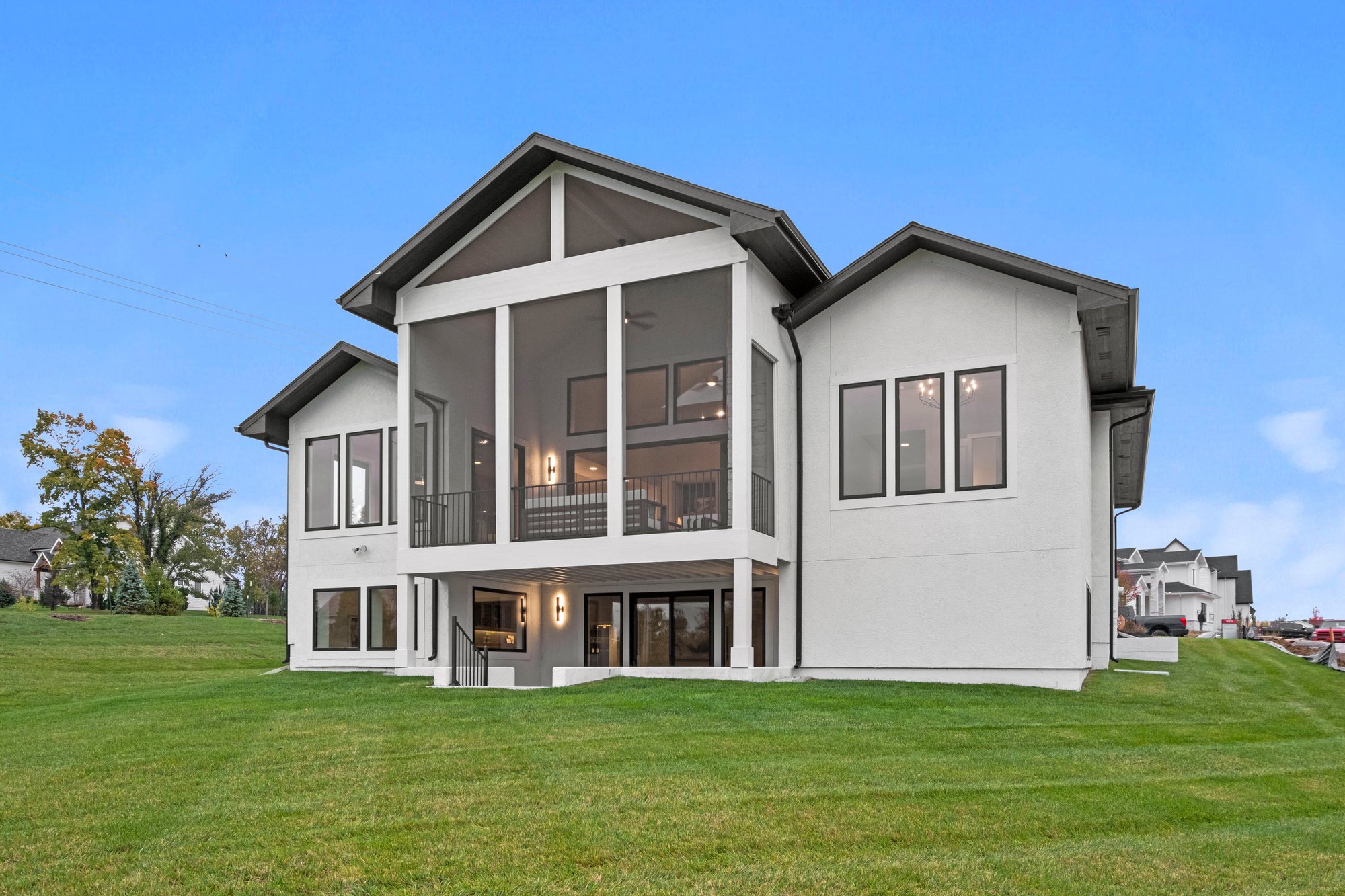 32-17020 Earnshaw custom home by Dusty Rhodes